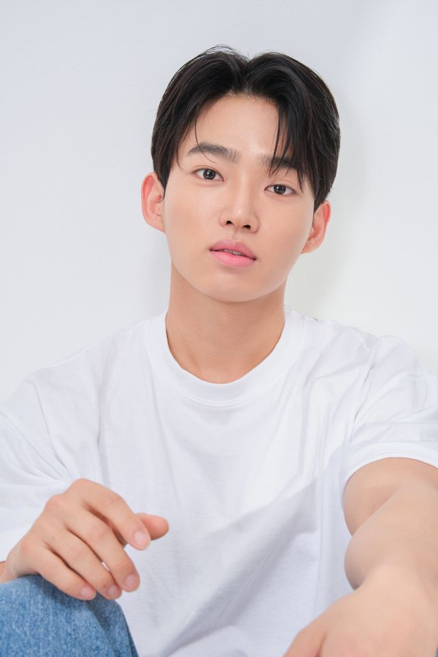 ชิน กวางฮยอก ภาพขนาดย่อ