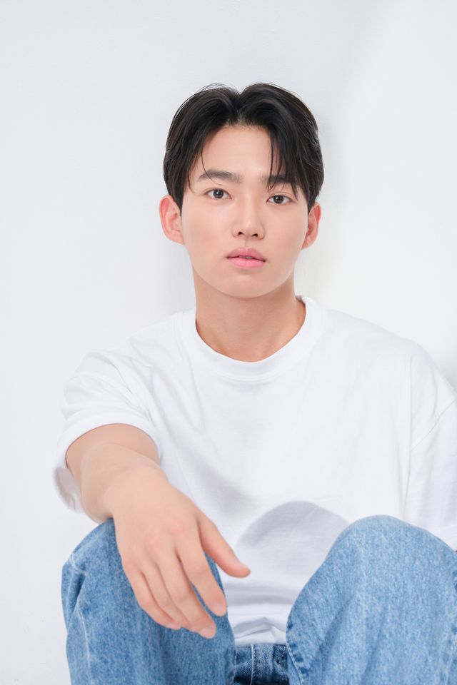 ชิน กวางฮยอก ภาพขนาดย่อ