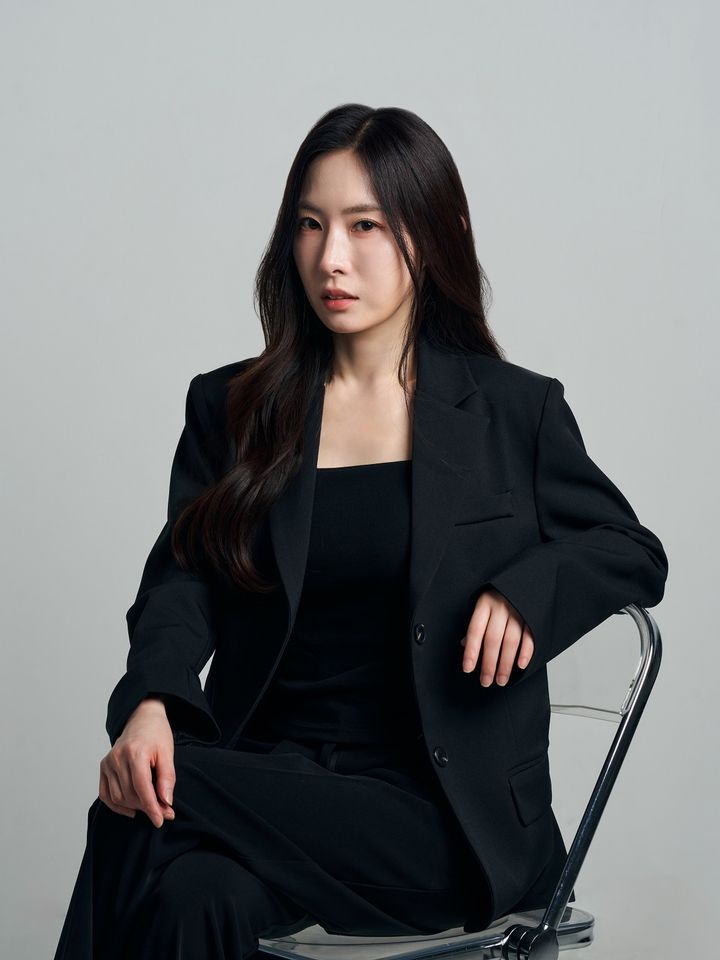 Lee Chaewon ภาพขนาดย่อ