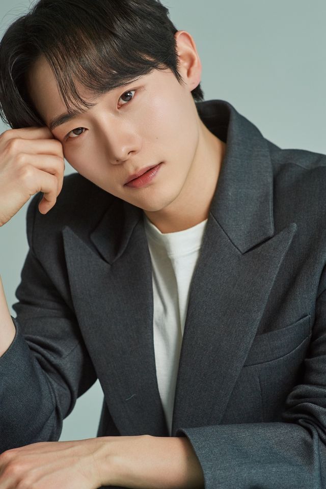 チェ・チャンウク サムネイル画像