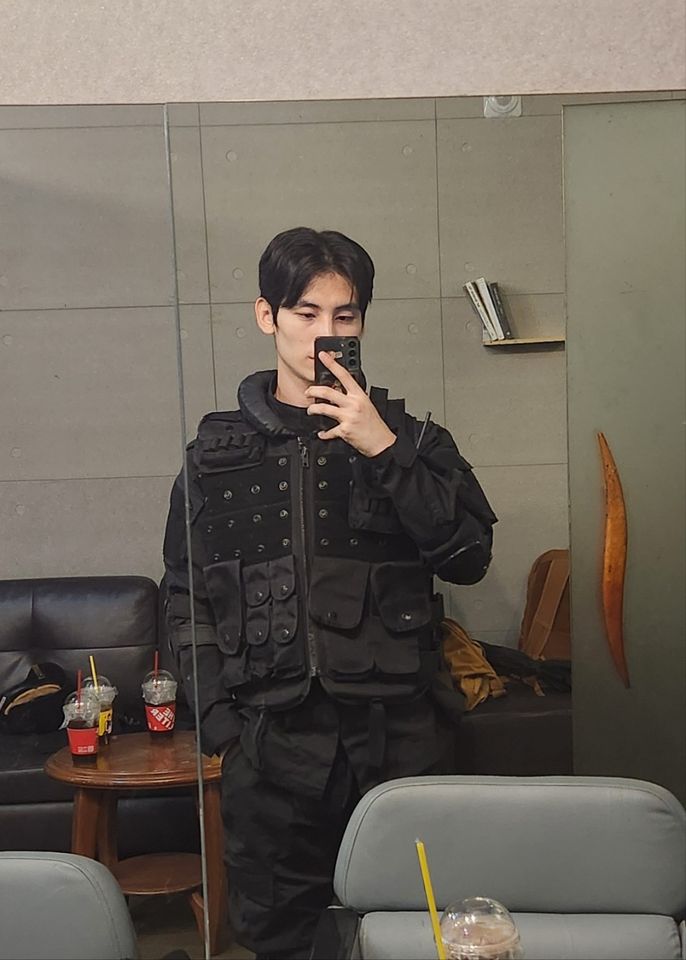 ジュ・ホジュン サムネイル画像