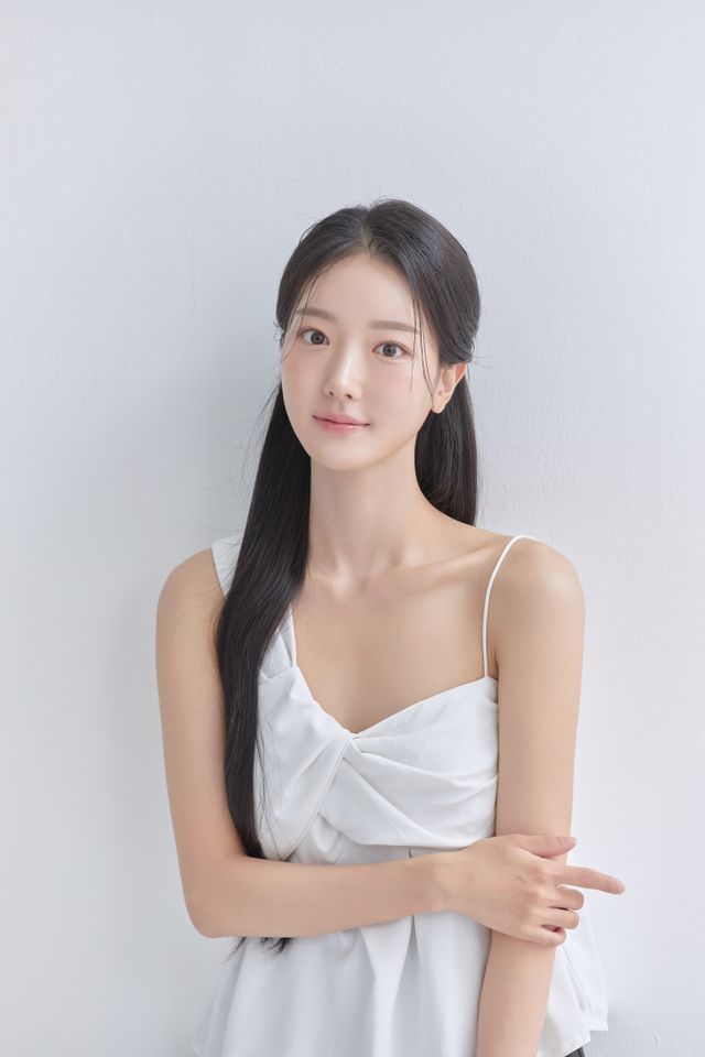 ลีอูจู ภาพขนาดย่อ