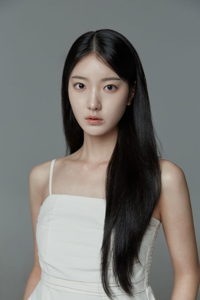 ลีอูจู ภาพขนาดย่อ