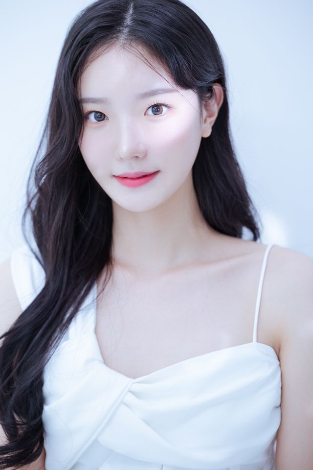 ลีอูจู ภาพขนาดย่อ