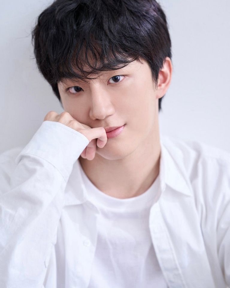 キム・ミョンチャン サムネイル画像