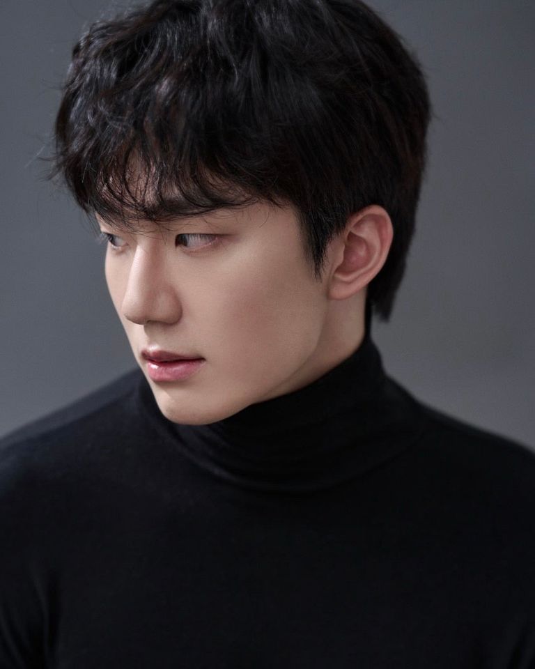 キム・ミョンチャン サムネイル画像