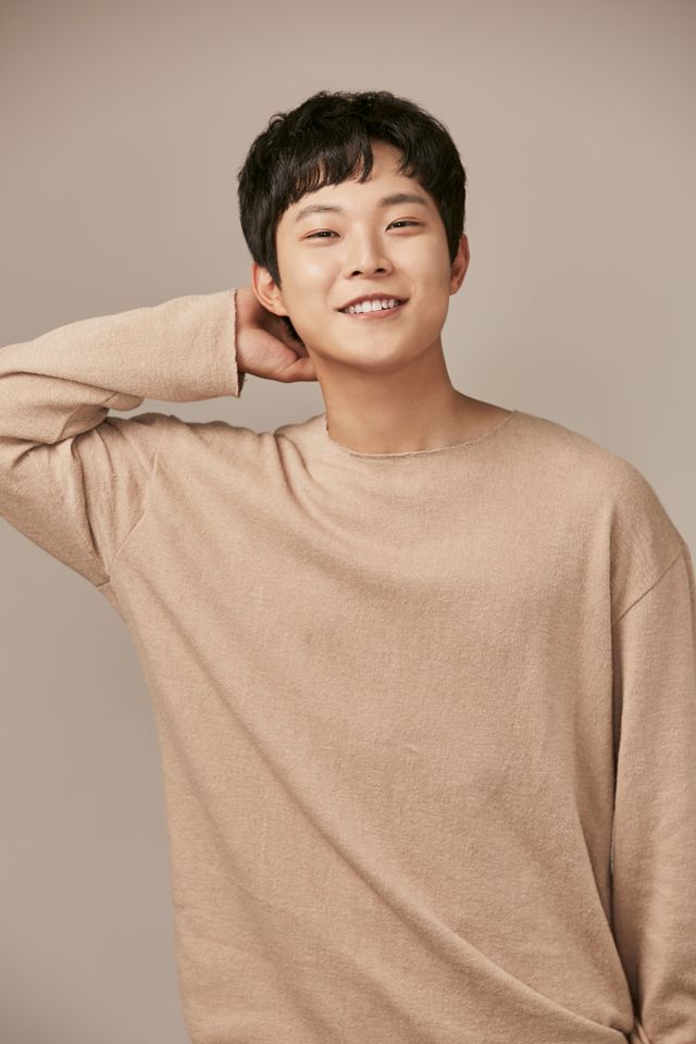 パク・ソンフン サムネイル画像