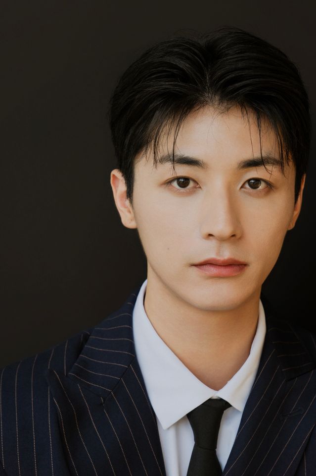 チョ・ウォンヒョン サムネイル画像