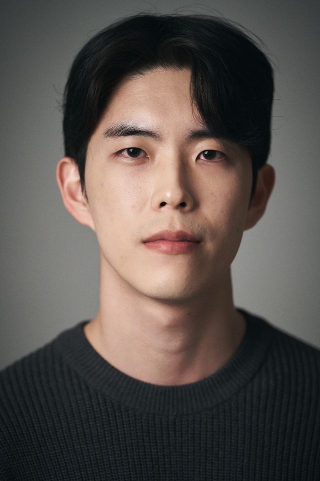 イ・ジョンヒョン サムネイル画像