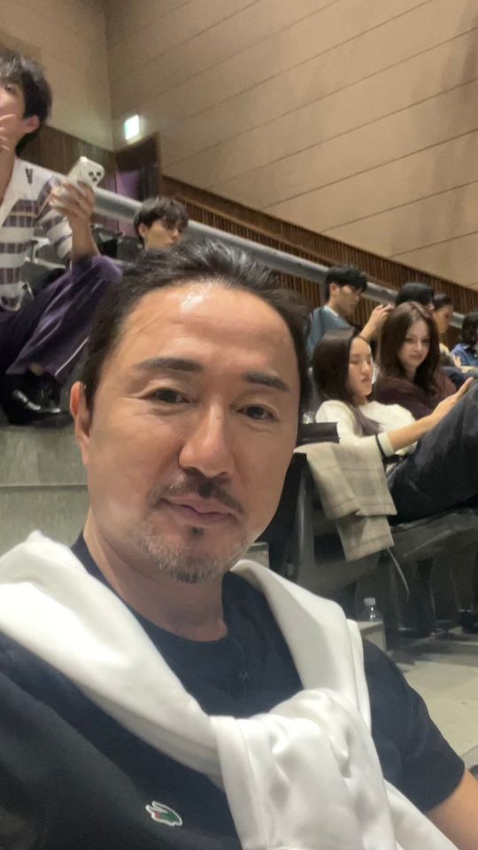 안환용 ภาพขนาดย่อ