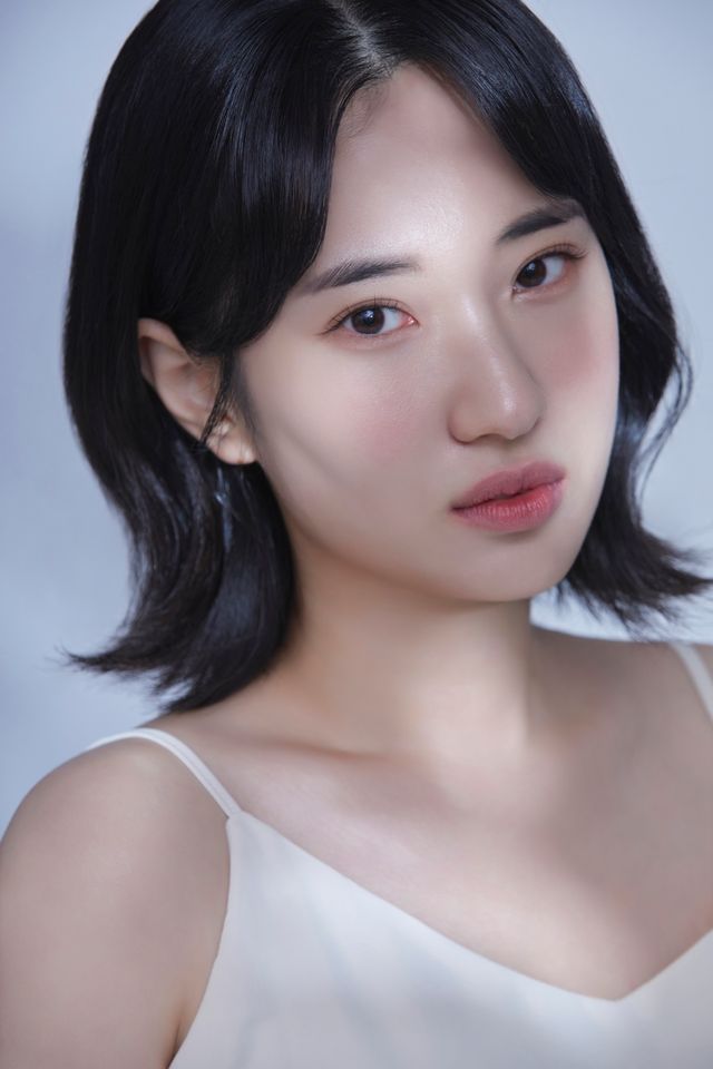 배화윤 썸네일 이미지