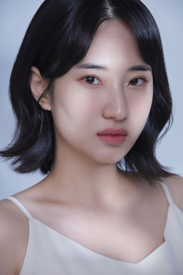 배화윤 썸네일 이미지