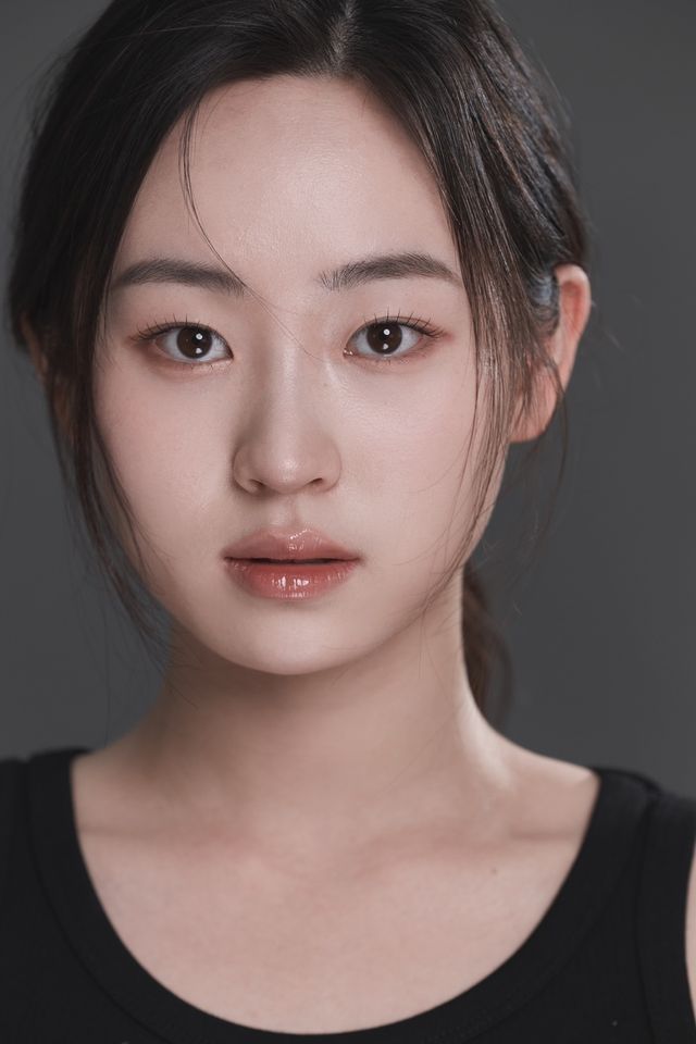 Lee Min-ju Ảnh thu nhỏ