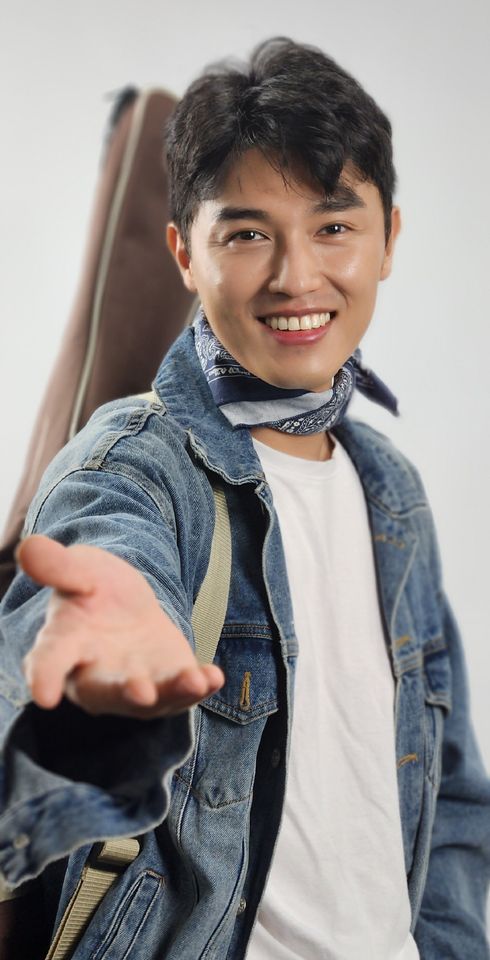 キム・ギジョン サムネイル画像