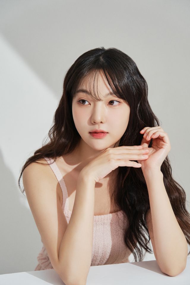 อี จินนา ภาพขนาดย่อ