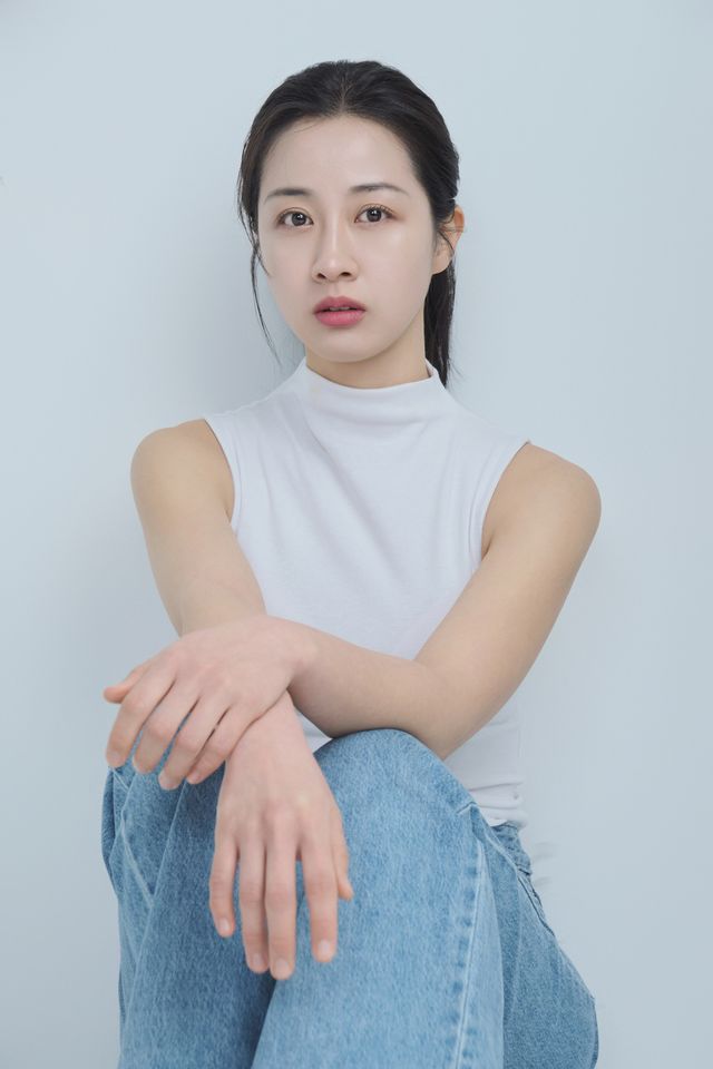 Han So-hyun Thumbnail image