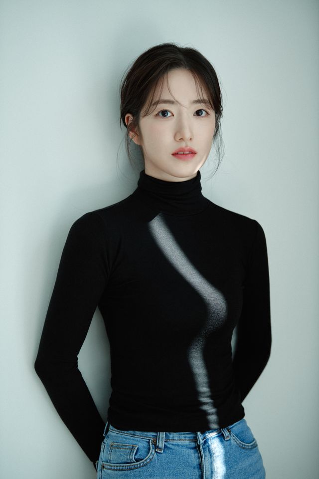 Woo Ye-jin Thumbnail image