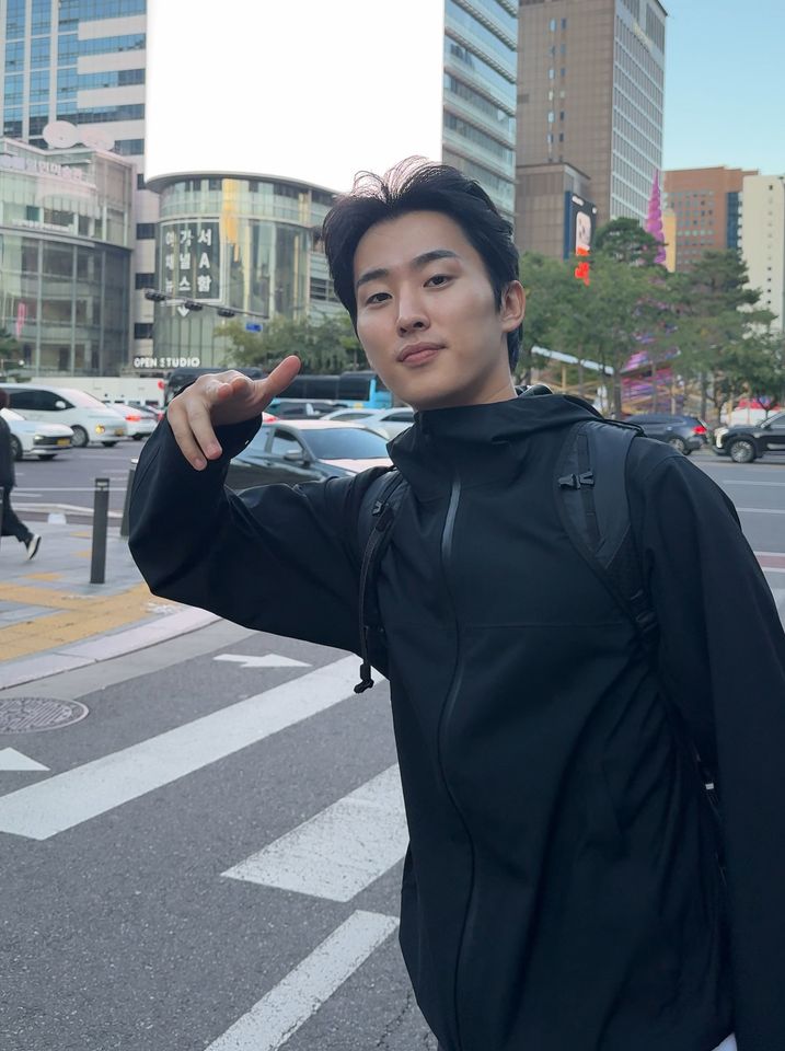 キム・ドヒョン サムネイル画像