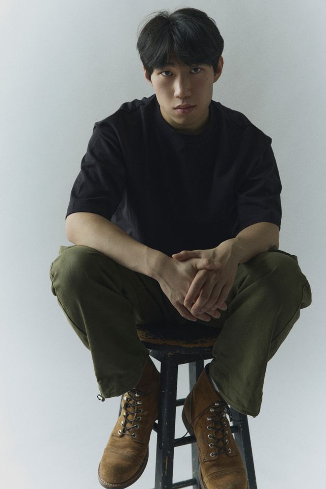 イ・スハ サムネイル画像