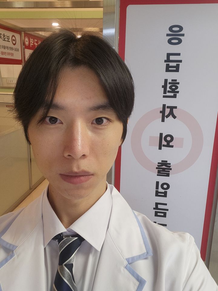 이봉석 Thumbnail image