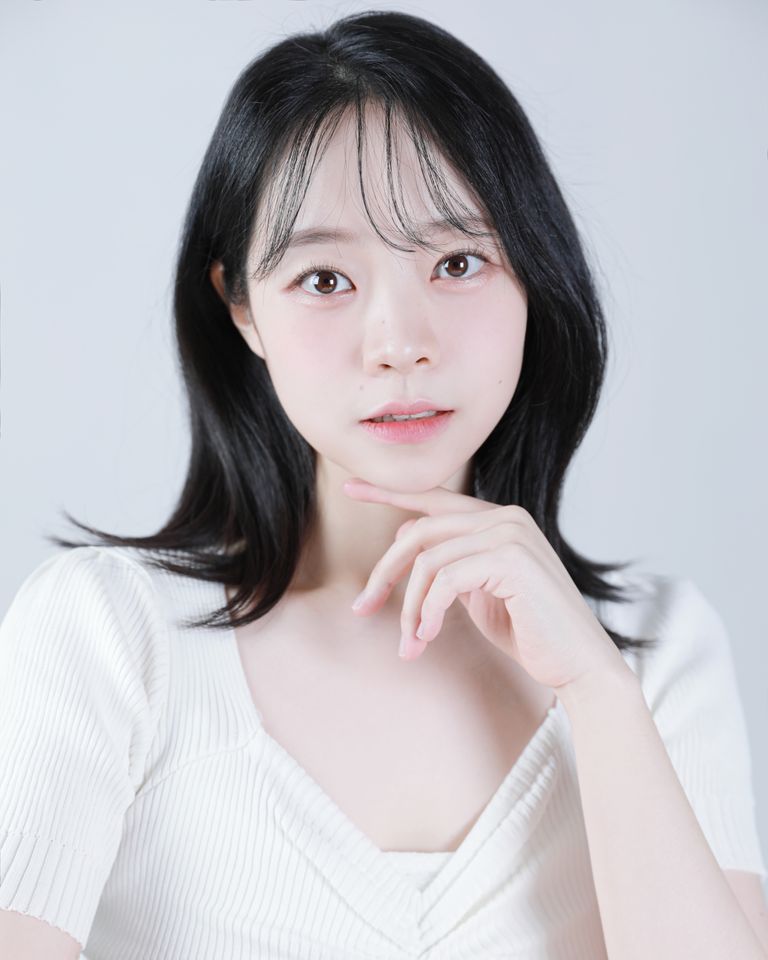 Kim Won-hee Ảnh thu nhỏ