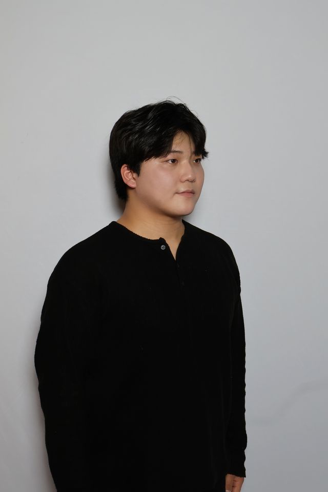 キム・ジェヒョン サムネイル画像