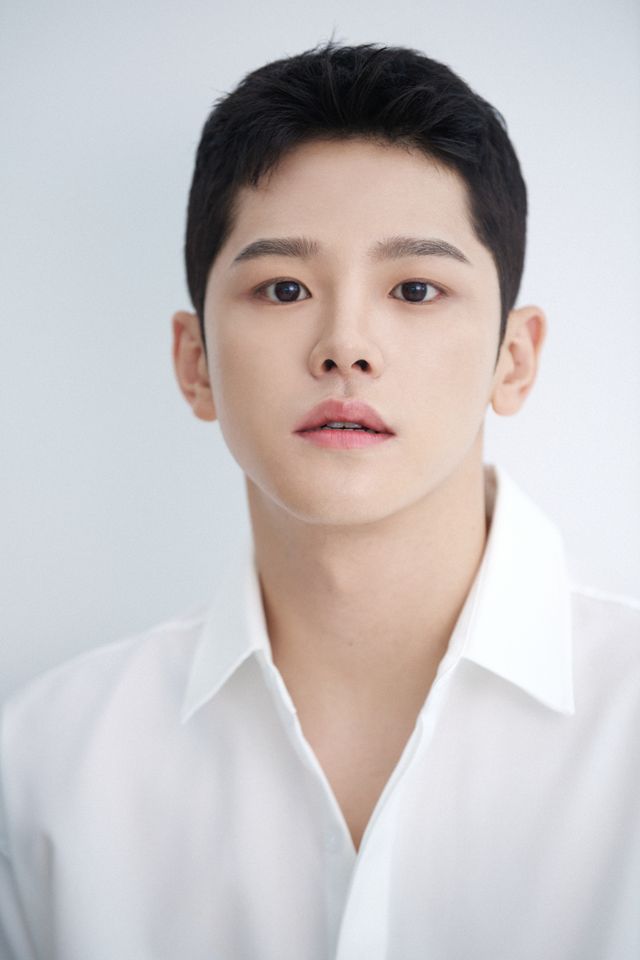 Bae Yoon Thumbnail image