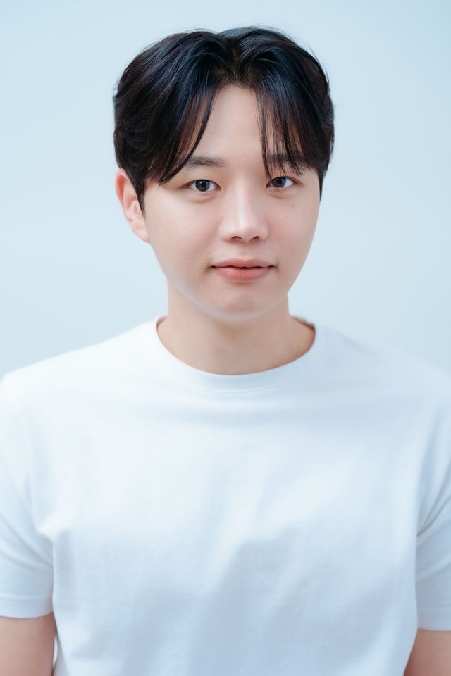 シン・ヒョンジュン サムネイル画像