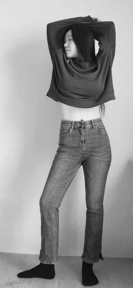 Kim Min-seo Thumbnail image