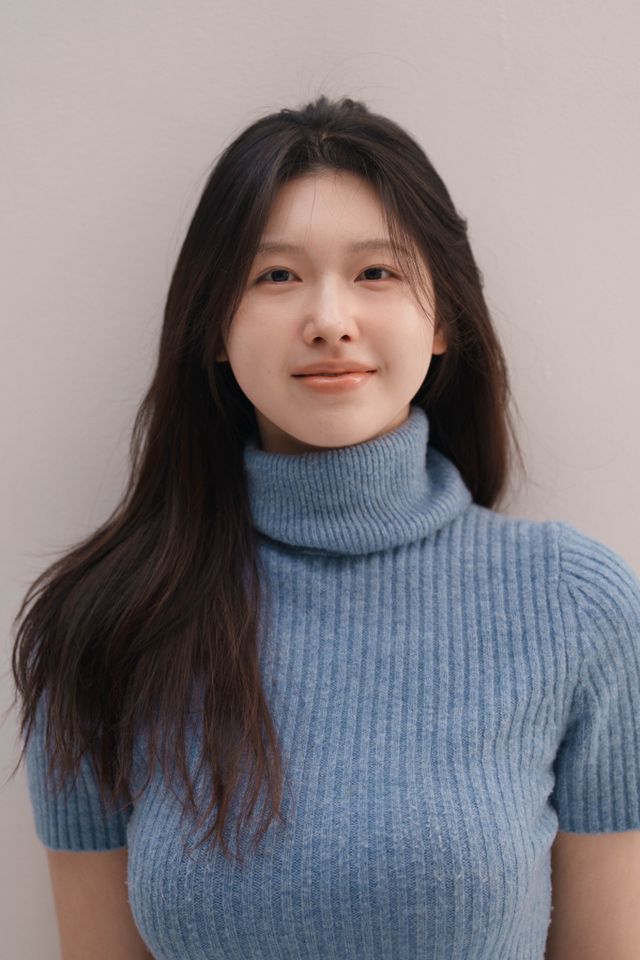 김슬기 Thumbnail image