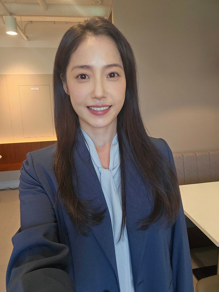 ホン・インア サムネイル画像