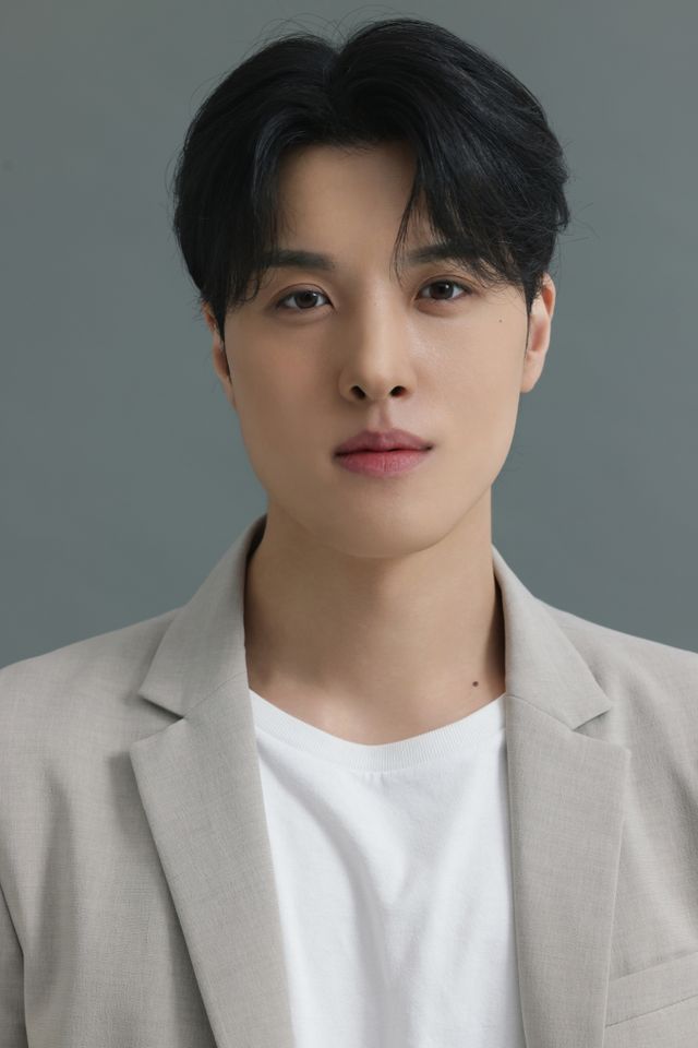 クァク・ユンソク サムネイル画像