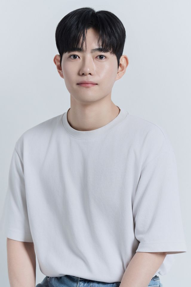 Kim Jeong-seok Ảnh thu nhỏ