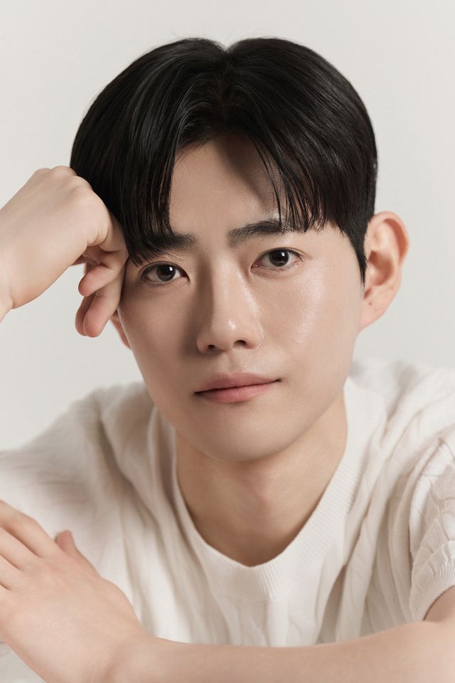 Kim Jeong-seok Ảnh thu nhỏ