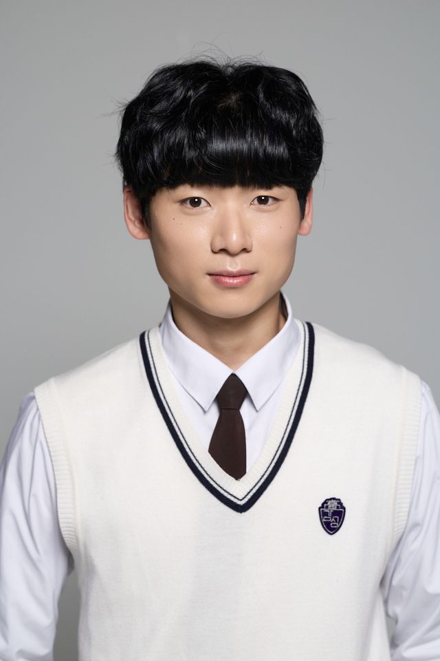 황인한 ภาพขนาดย่อ