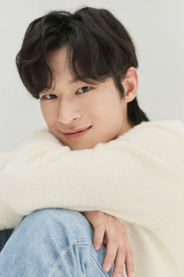 パク・ソヌ サムネイル画像