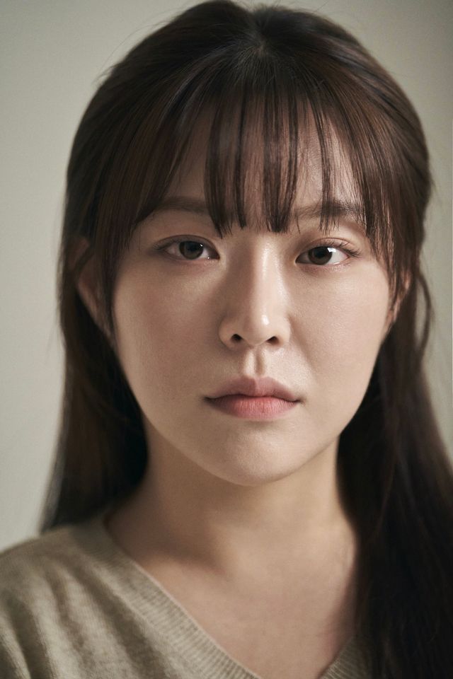 신진아 썸네일 이미지