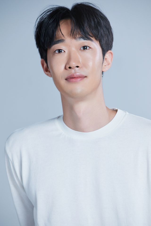 チョン・チャンヨン サムネイル画像