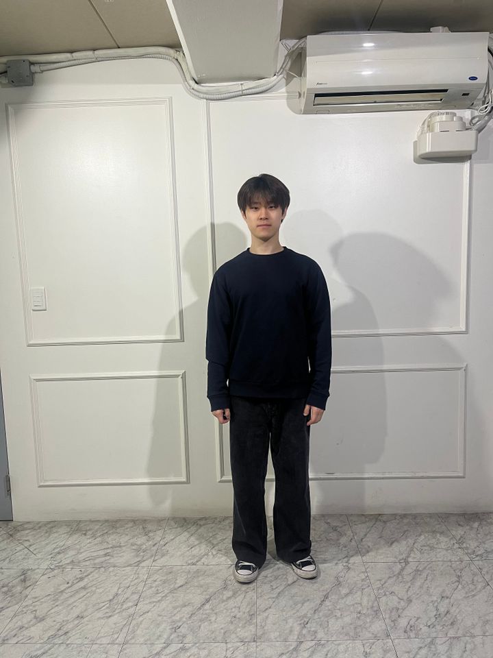 한지완 サムネイル画像