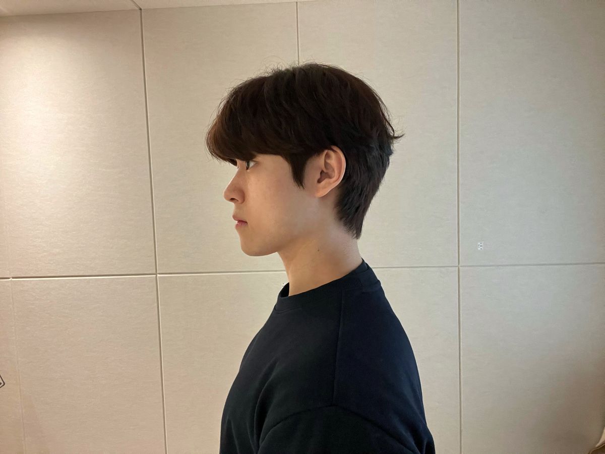 한지완 サムネイル画像