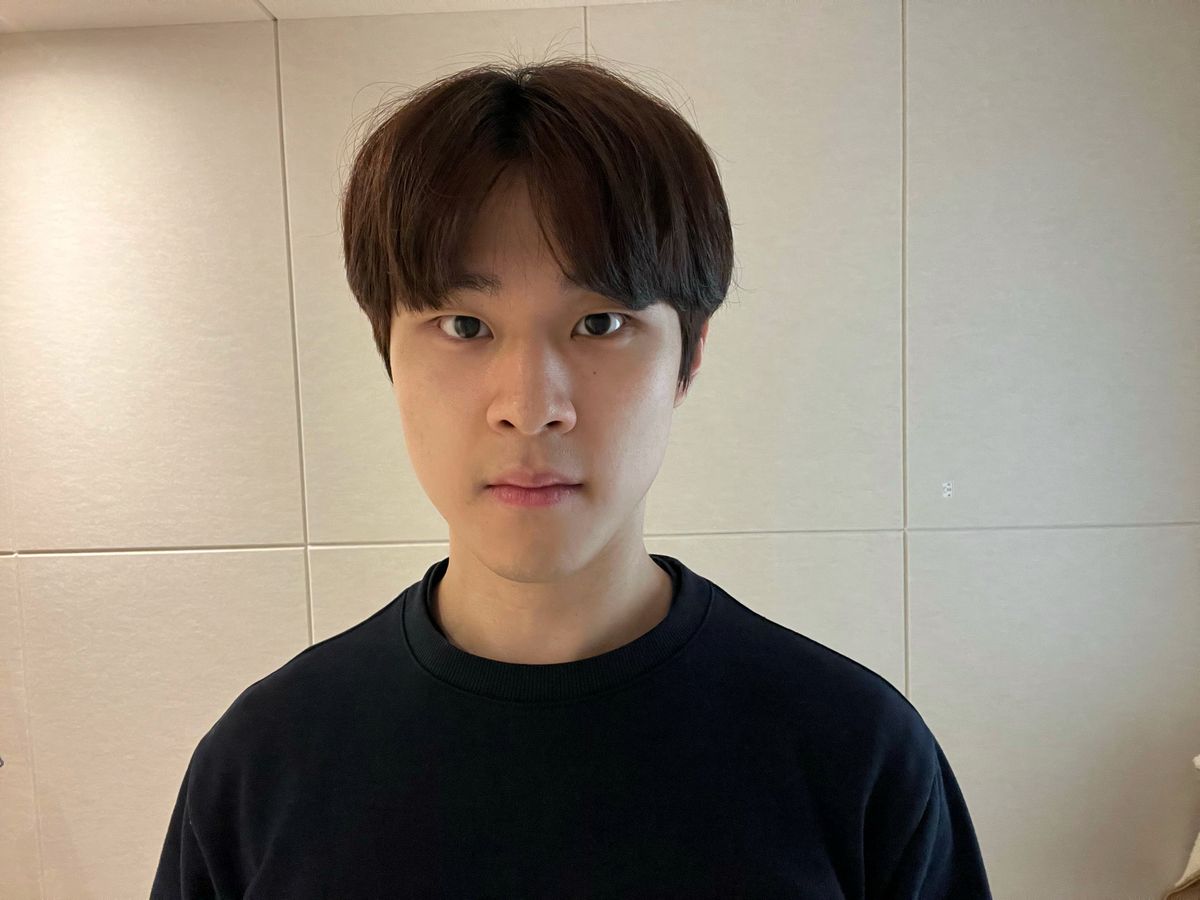 한지완 サムネイル画像