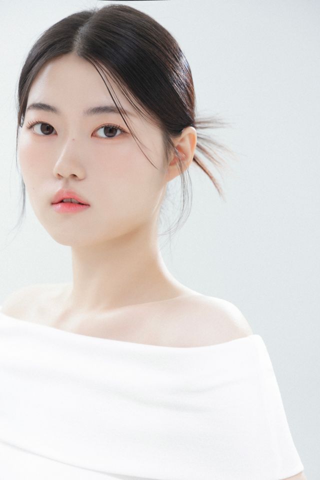 Kim Da-hee Ảnh thu nhỏ