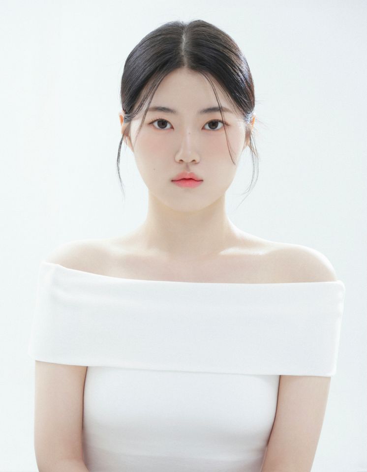 Kim Da-hee Ảnh thu nhỏ