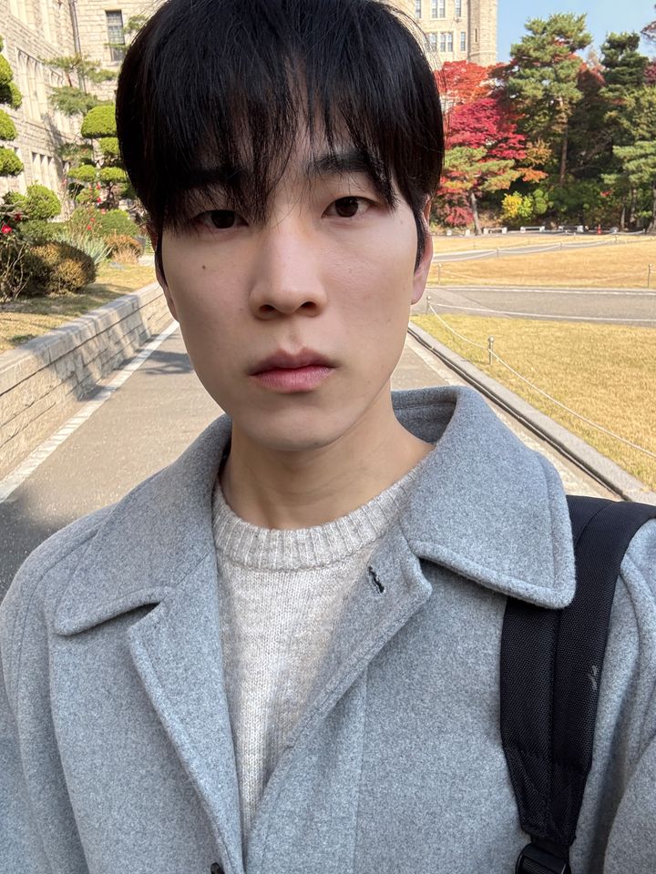 ユ ハソン サムネイル画像