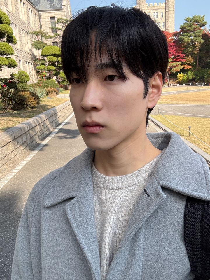 ユ ハソン サムネイル画像