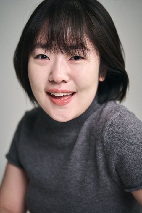 Shin Ji-min Thumbnail image