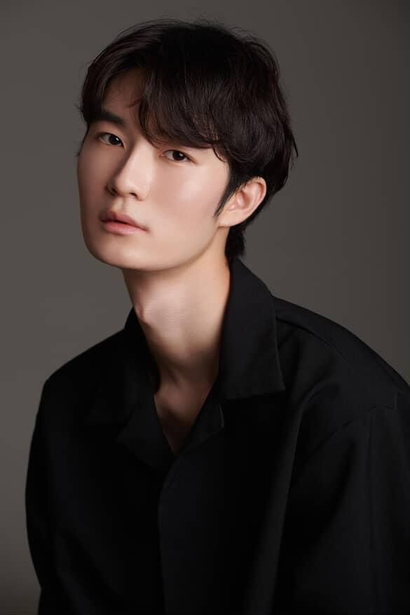 イ・ジファン サムネイル画像