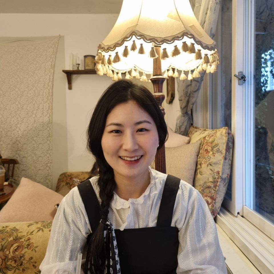 윤현지 썸네일 이미지