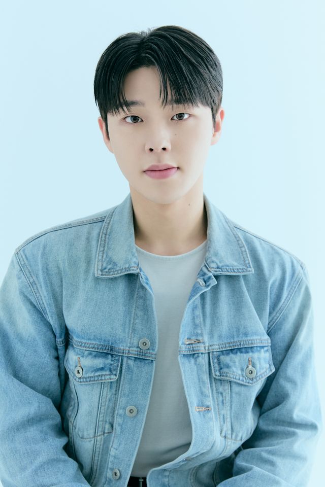 แบ็ก อีออน ภาพขนาดย่อ