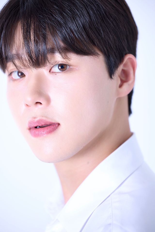 แบ็ก อีออน ภาพขนาดย่อ